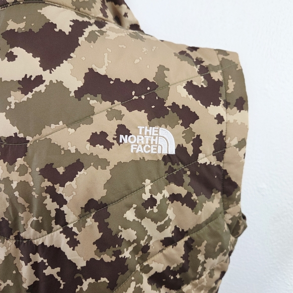 The North Face women's Tamburello packable puffer Vest Digital Camo Small NO ZIP - Picture 4 of 10